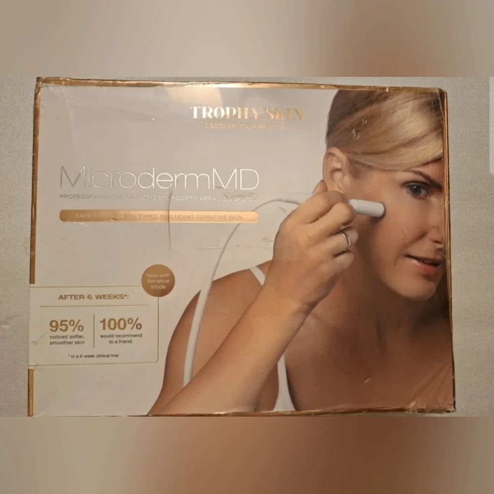Trophy Skin MicrodermMD at Home Microdermabrasion Beauty System for Exfoliation